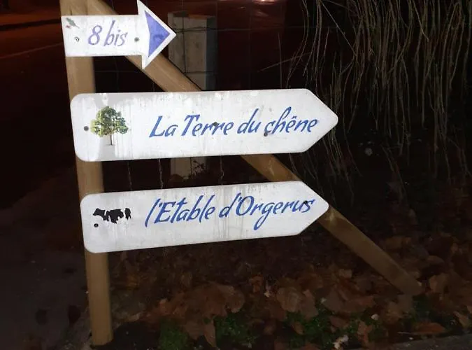 בית נופש L'etable D'orgerus *